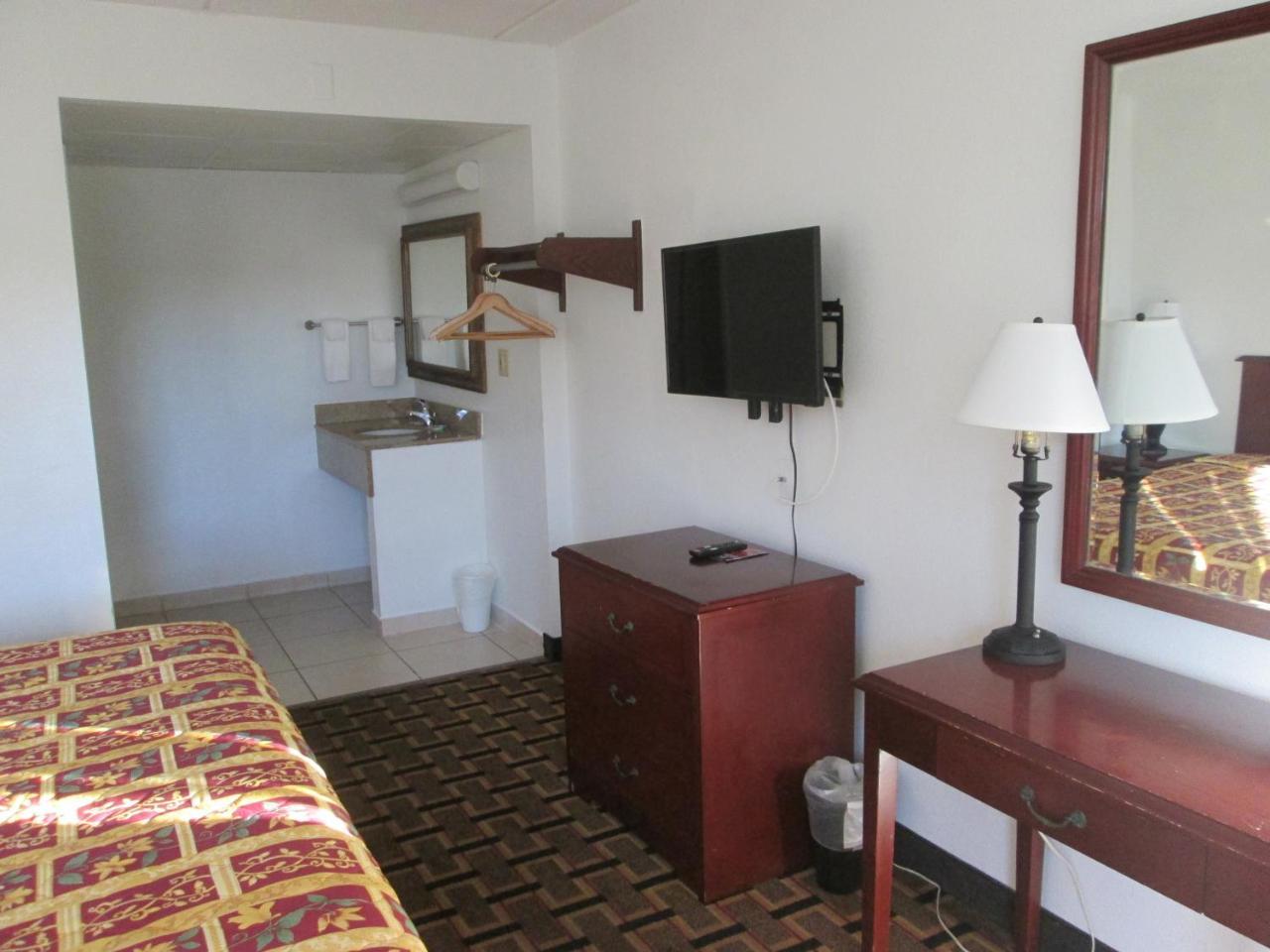 Budget Inn Cocoa Exteriér fotografie